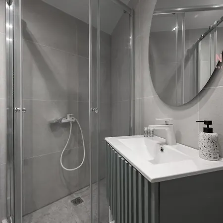 Appartement V1 Boutique Rooms, Nilie Hospitality Mgmt *
